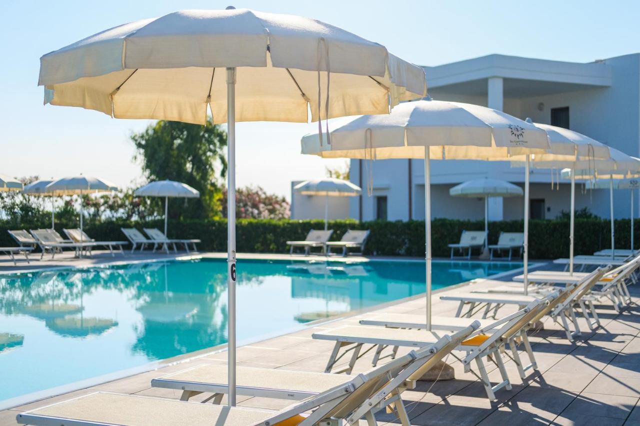 Torre Guaceto Greenblu Resort Specchiolla Exterior photo
